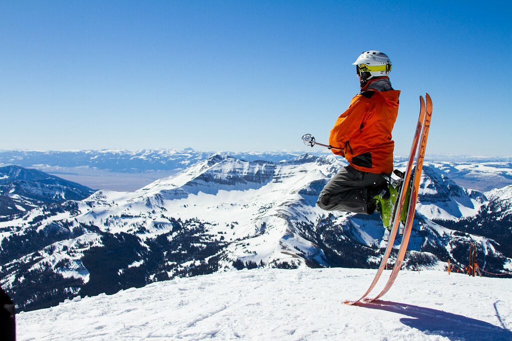 Active Recovery Walks for Skiers and Snowboarders