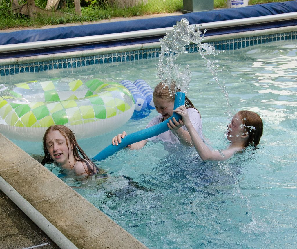 Compression Garments for Muscle Soreness for Swimmers