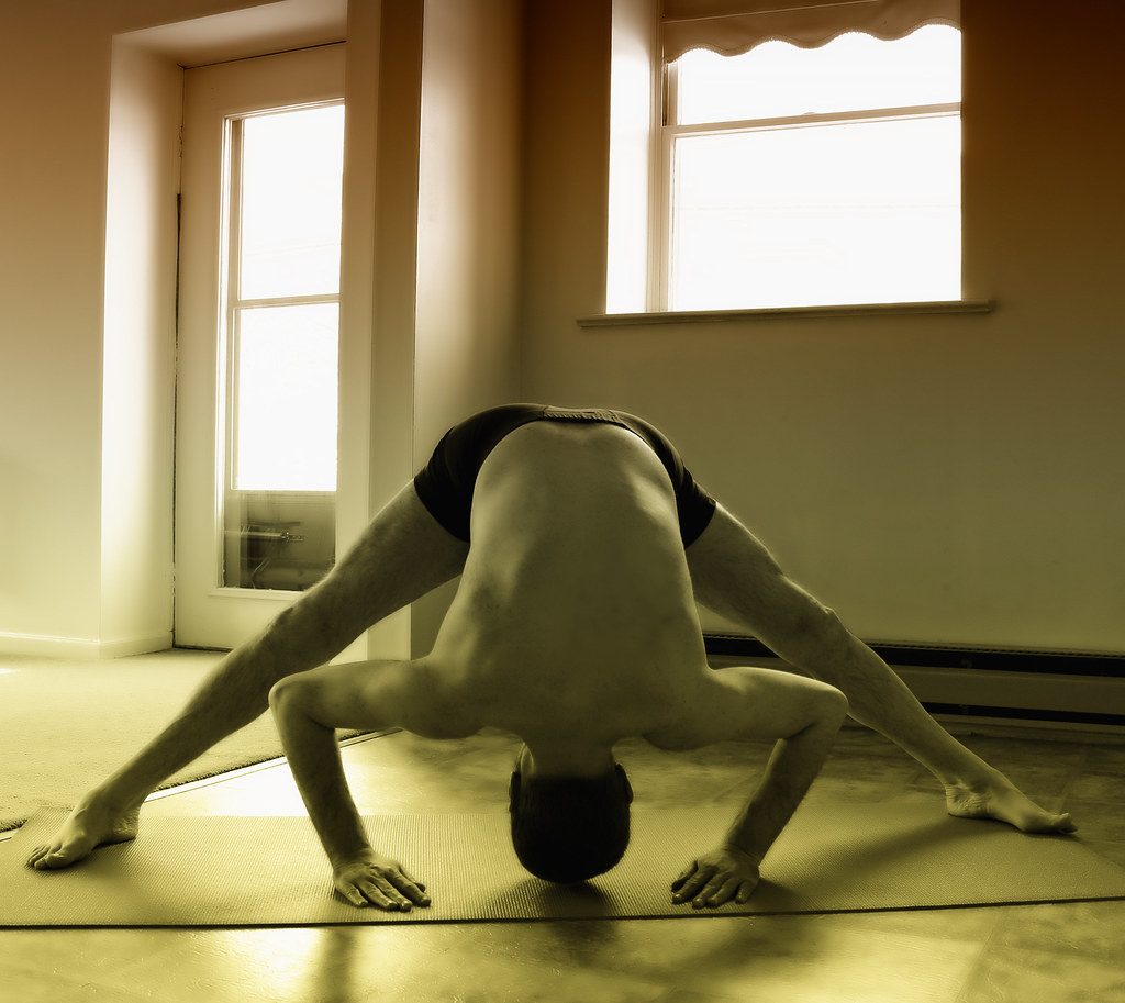 Heart Rate Variability (HRV) Biofeedback for Yoga Practitioners