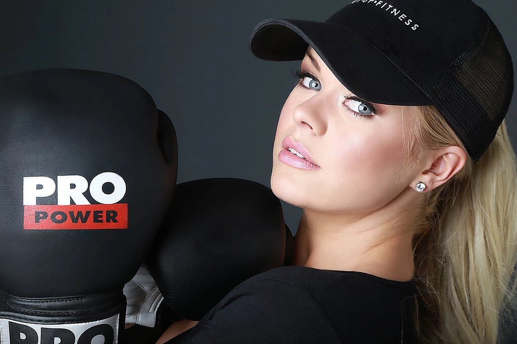 Heart Rate Zone Tracking with Wearables for Combat Sports Athletes