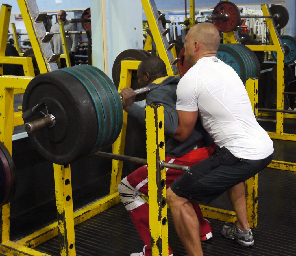 Heart Rate Zone Tracking with Wearables for Powerlifters