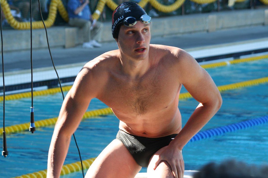 Heart Rate Zone Tracking with Wearables for Swimmers