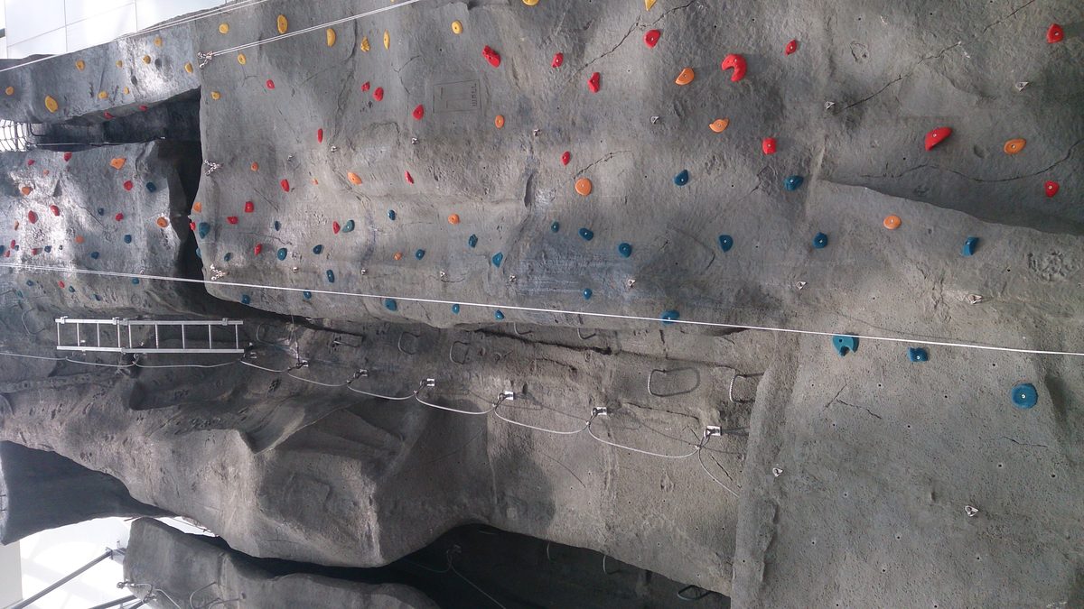 Rucking as Low-Impact Cardio for Rock Climbers