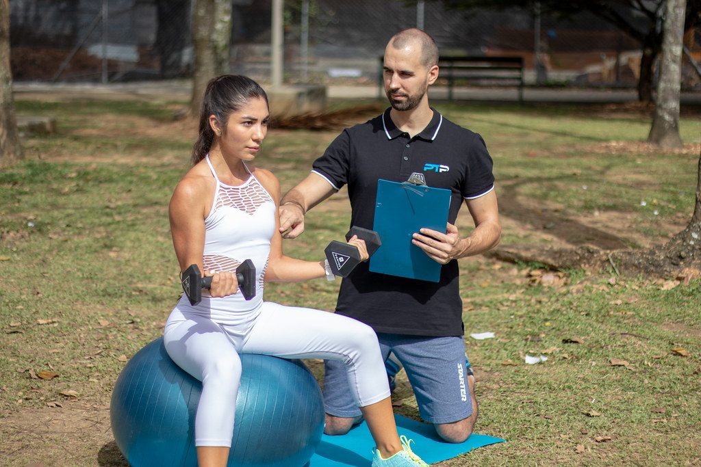 Running Biomechanics and Footwork for Recreational Lifters