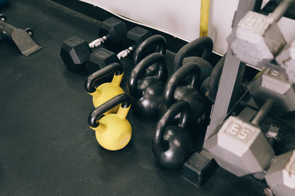 Smart Scales and Hydration Tracking for CrossFit Competitors